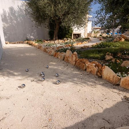 Villa With Trullo And Pool, Alberobello Ngoại thất bức ảnh