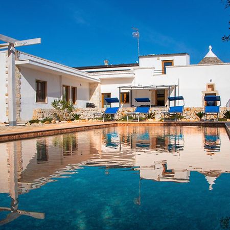 Villa With Trullo And Pool, Alberobello Ngoại thất bức ảnh