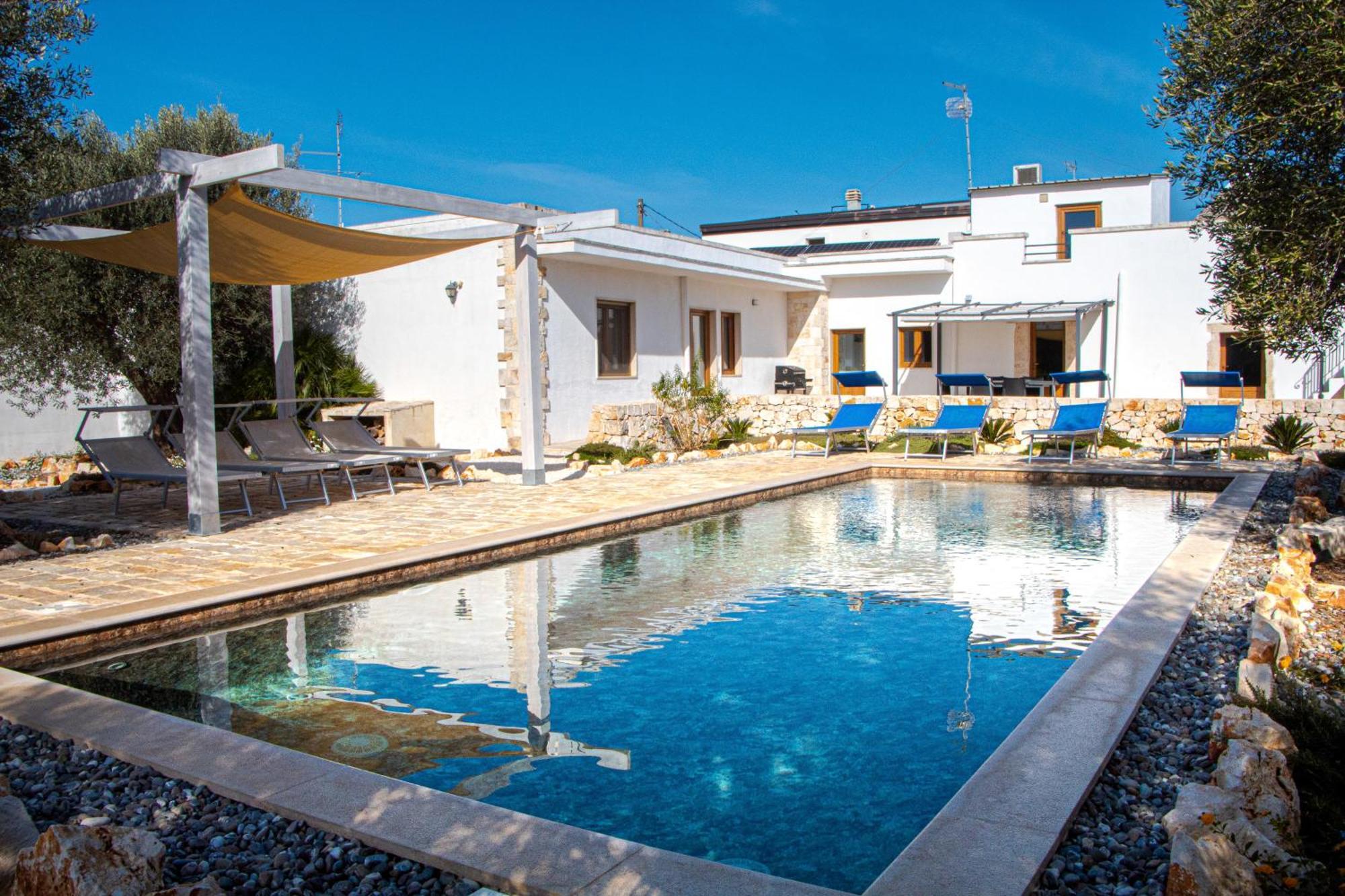 Villa With Trullo And Pool, Alberobello Ngoại thất bức ảnh