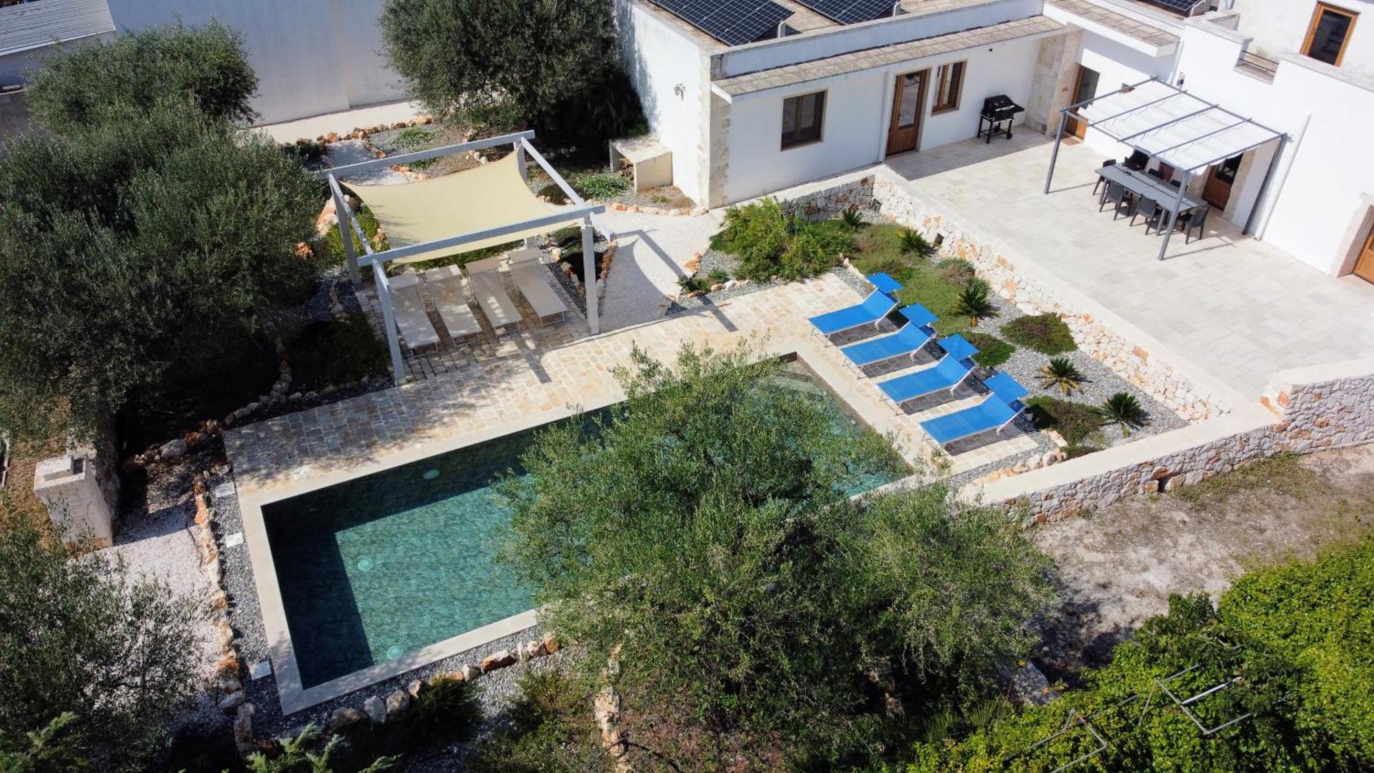 Villa With Trullo And Pool, Alberobello Ngoại thất bức ảnh