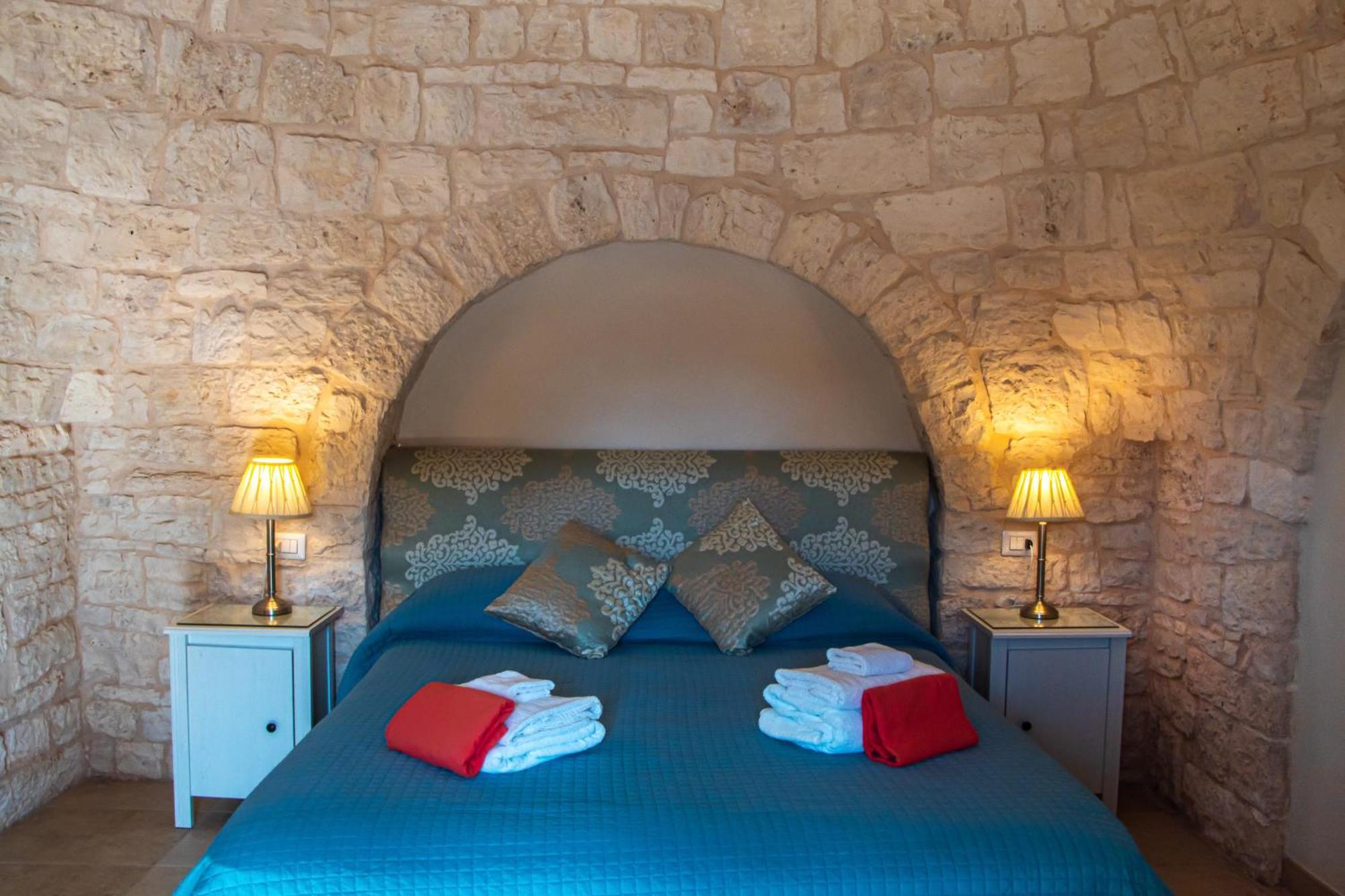 Villa With Trullo And Pool, Alberobello Ngoại thất bức ảnh
