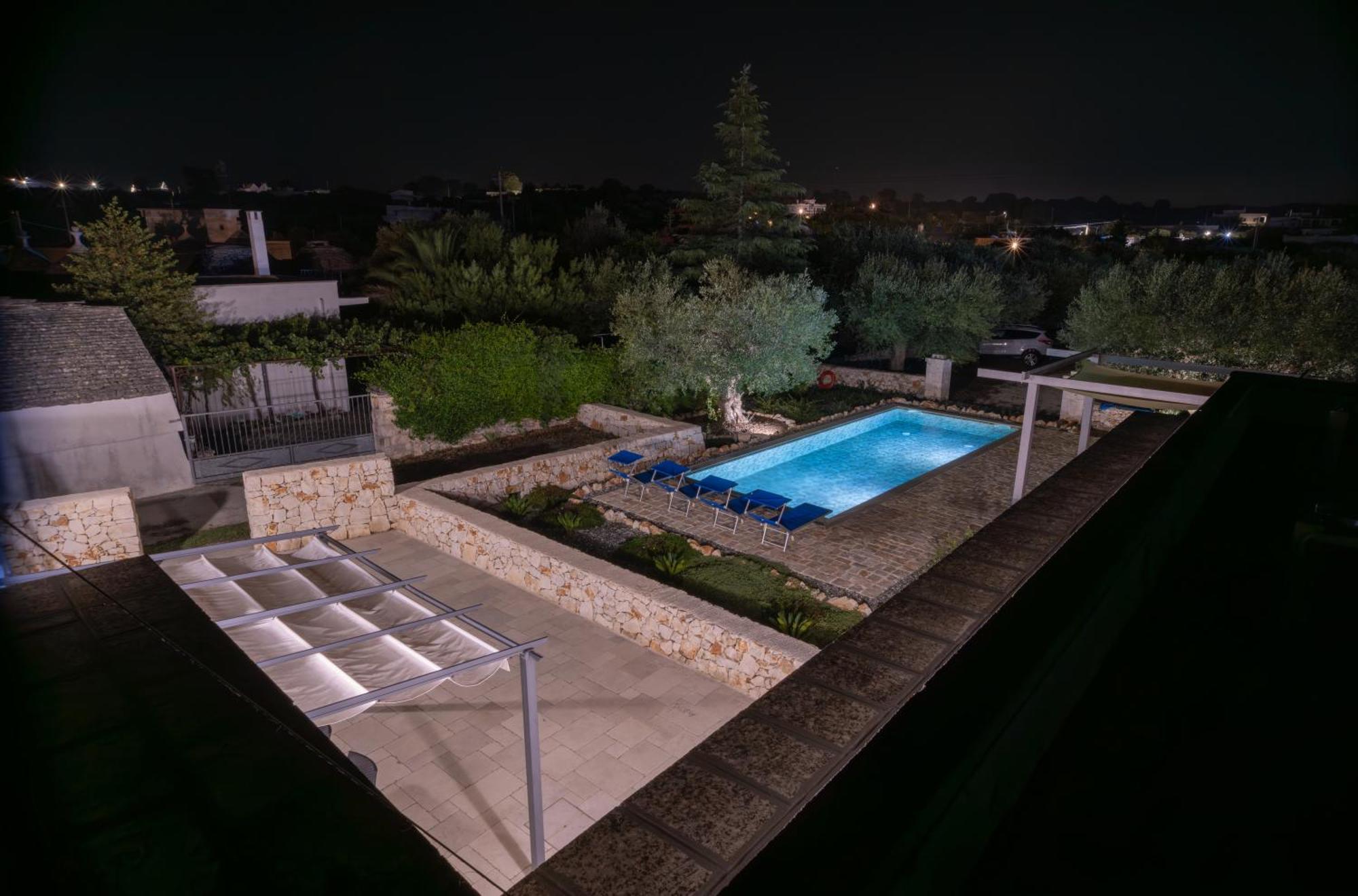 Villa With Trullo And Pool, Alberobello Ngoại thất bức ảnh